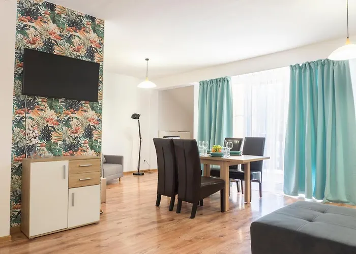 아파트 Eastside Apartments-wyszynskiego 9k M 3 *