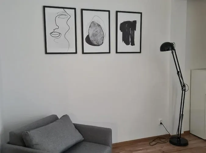 Eastside Apartments-wyszynskiego 9k M 3 *